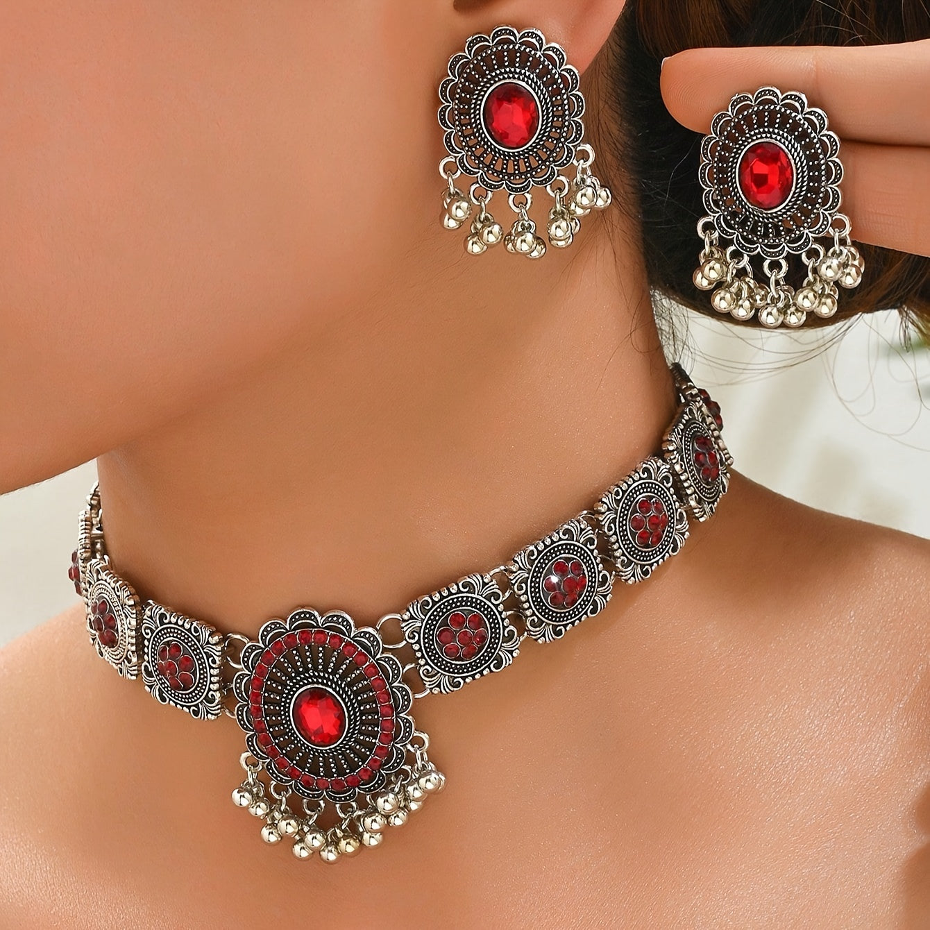 Elegant Vintage Jhumka Jewelry Set - Sparkling Stone-Paved Necklace & Earrings for Daily & Party Glamour