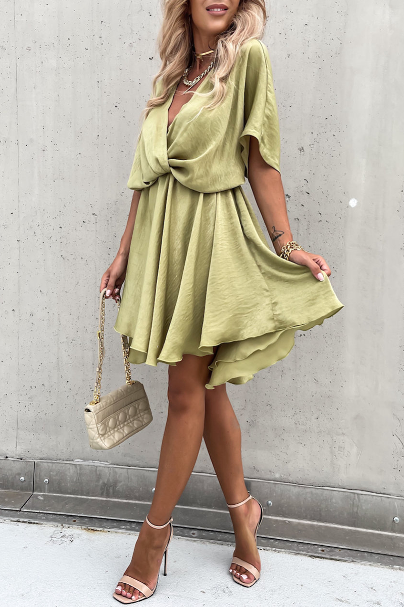 Fashion Solid V Neck Cake Skirt Dresses