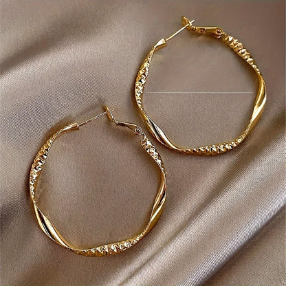 Twisted Circle Design Hoop Earrings - Elegant Iron Jewelry with Delicate Details for Women's Daily Casual Leisure Style - Perfect for Any Occasion