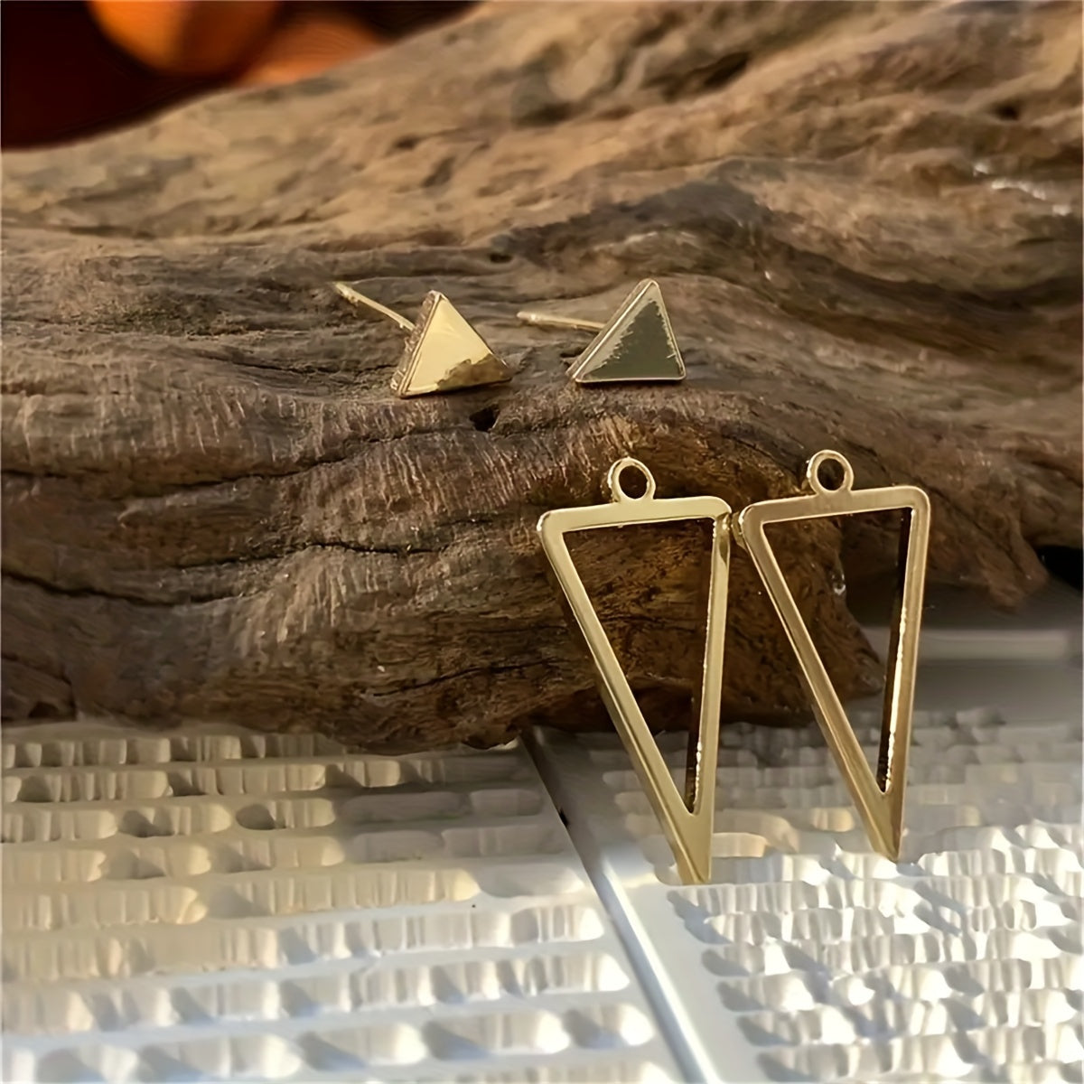 2pcs Chic Minimalist Triangle Design Earrings - Versatile & Trendy, Alloy With Iron Posts, Perfect For Everyday Wear