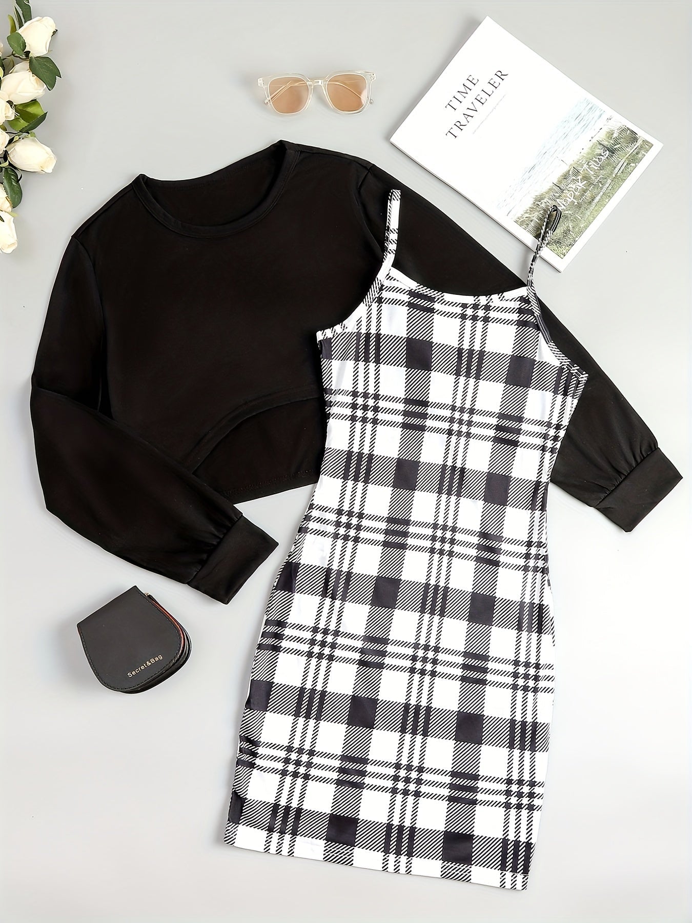 Chic Womens Two-Piece Dress Set - Fashionable Asymmetrical Hem Crop Top & Plaid Cami Dress Outfit - Flattering Long Sleeves, Versatile Casual Wear for Multiple Occasions - Premium Quality