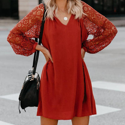 lovwvol V-Neck Lace Mini Dress