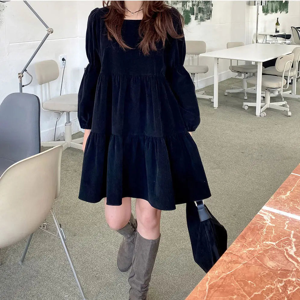 Korean Ins Sweet Girl Age-Reducing Girl's Dress Retro Corduroy Slimming Puff Sleeve Small Size Dress Fashion