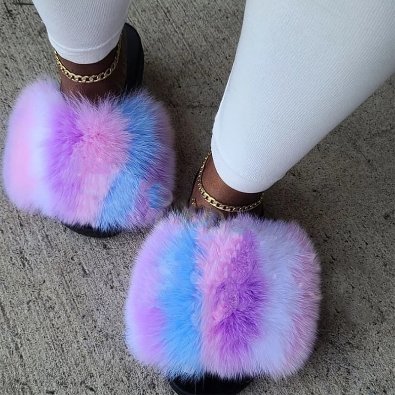 New Arrival Girl Luxury Fluffy Fur Slippers Ladies Indoor Warm Furry Fur Flip Flops Women Amazing Plush Fur Slides Wholesale Hot