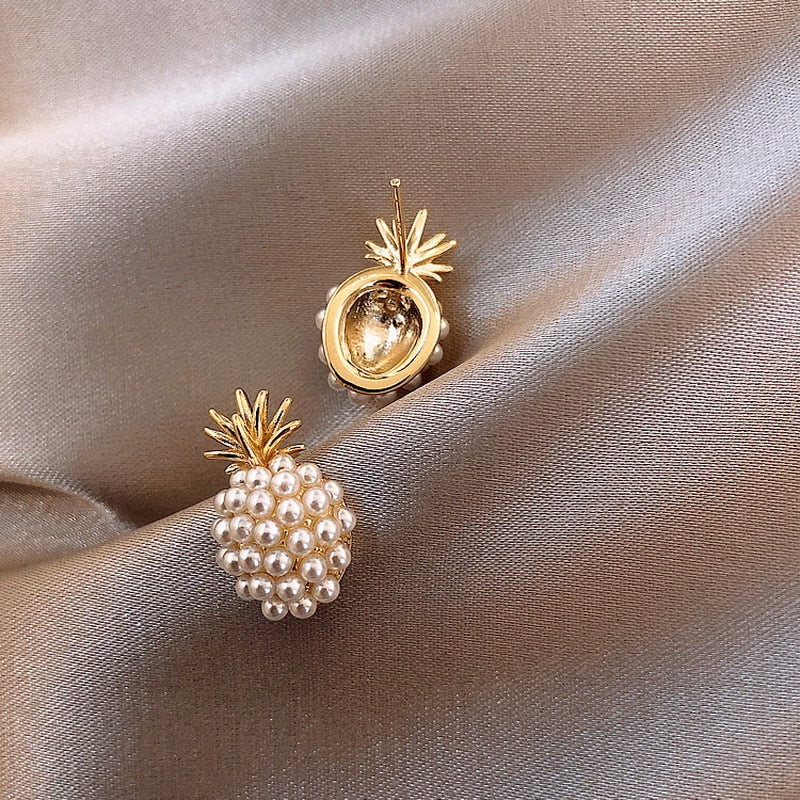 Trendy Geometric Pearl Earring Women Classic Pineapple Pearl Stud Earrings Female Fashion Earrings Female Jewelry Gift