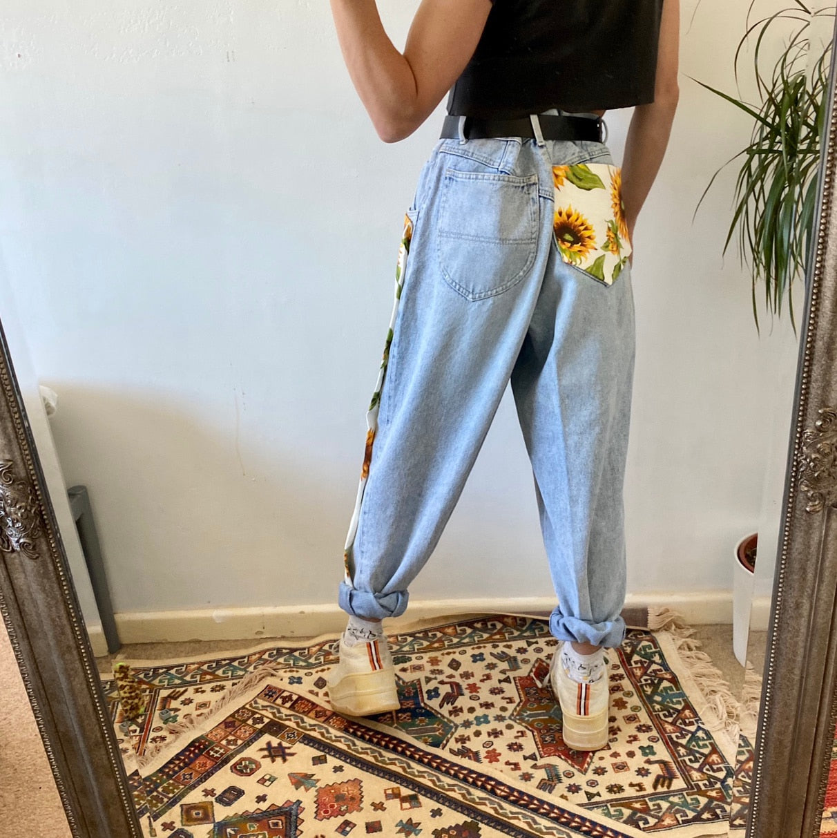 2023 New Trend Sunflowers Printed Light Blue Jeans fit women young Girls soft denim long pant patchwork Harem hight waist jeans