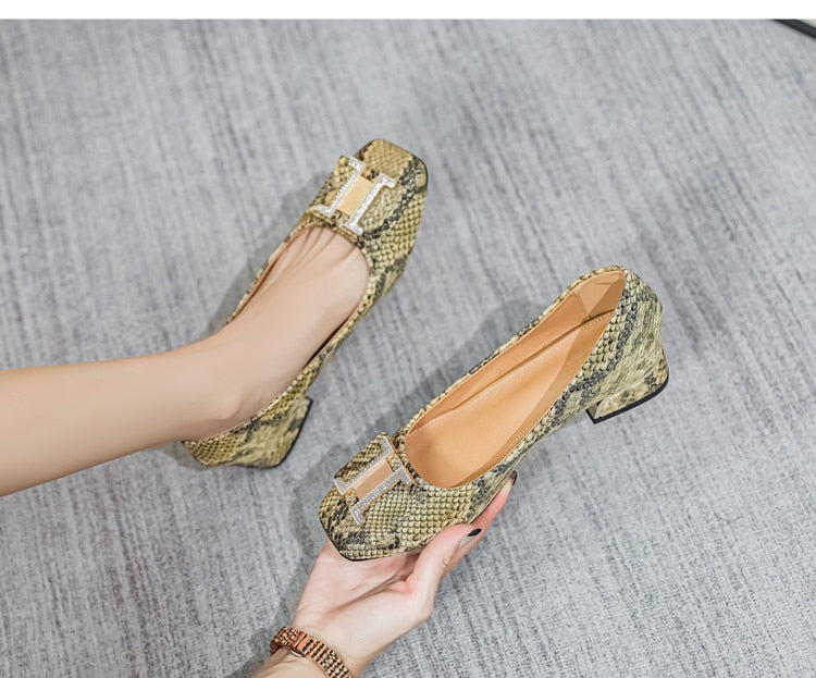 lovwvol New Spring Square Head Shallow Mouth Single Shoes Three-Dimensional Snake Pattern Leather Not Tired Feet 3cm Heel Shoes