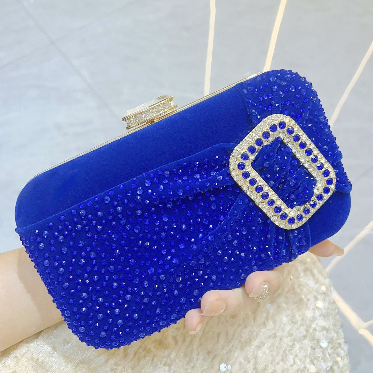 New New clutch bag, high-end diamond-encrusted velvet bread bag, celebrity with cheongsam, one-shoulder messenger dinner bag, women