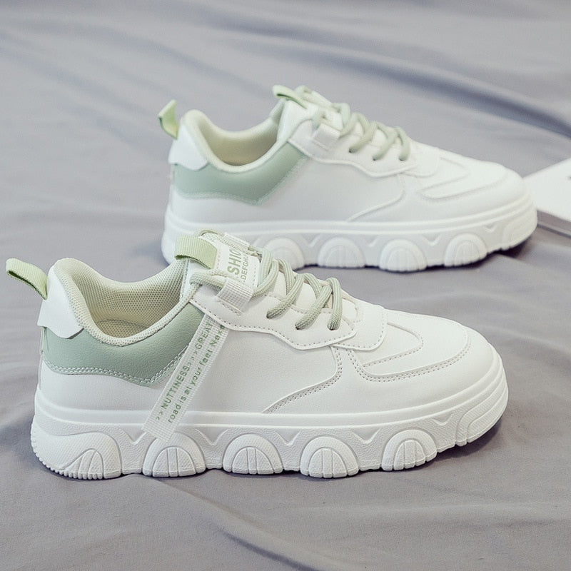 Designer Platform Running Sneakers Women  Tennis shoes Woman Walking Chunky Sneakers white Casual Slip on Vulcanized Shoes