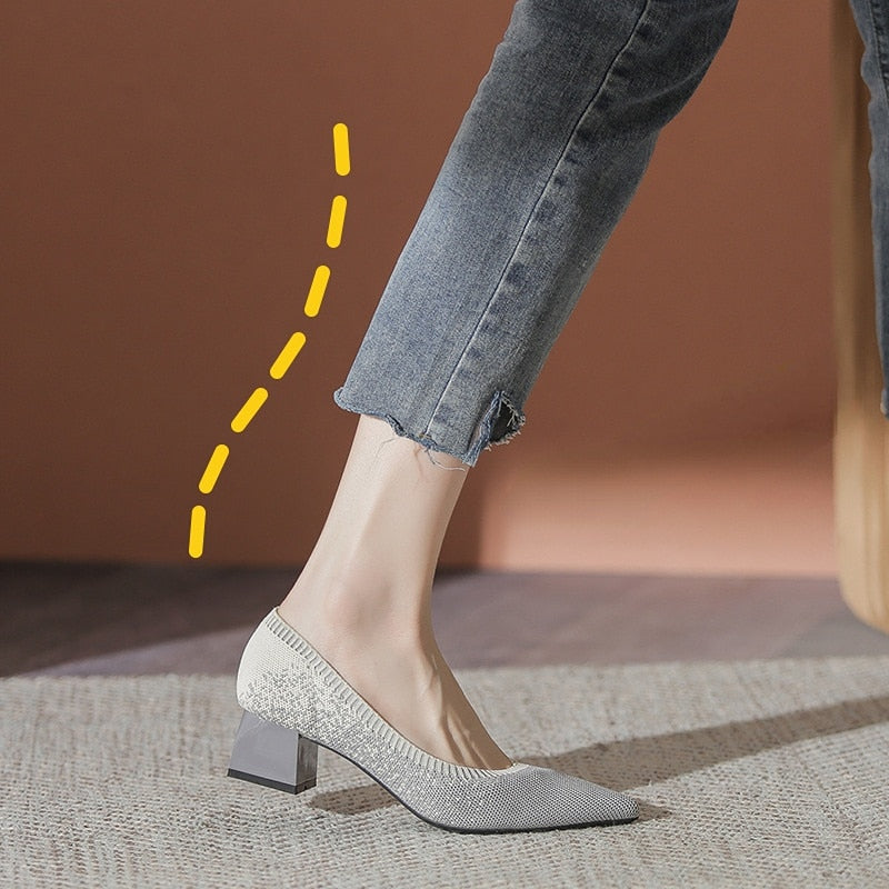 Single Shoes Women's 2023 New Versatile Knitted Shoes Thick Heels and Pointed Toes Slip on Mesh Light Shoes 40 Zapatos De Mujer