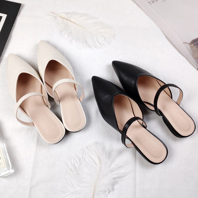 lovwvol  summer new fashion outdoor slippers female Korean edition pointed leather flat girl Mueller shoes history free delivery