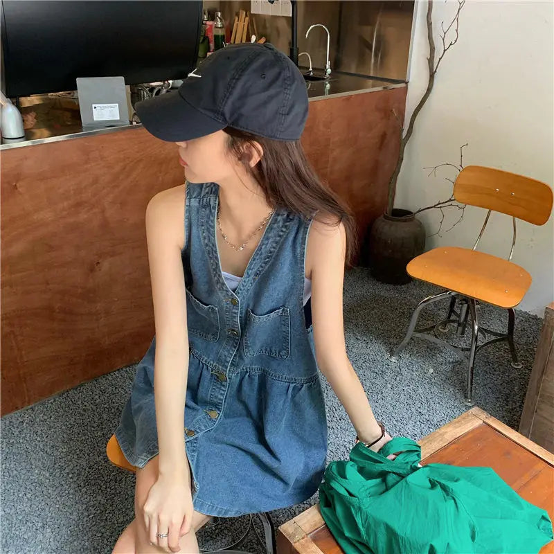 lovwvol Sleeveless Dress Women Streetwear Single Breasted Pockets V-neck Denim Females Mini Dresses A-line Pleated Vintage Korean Style