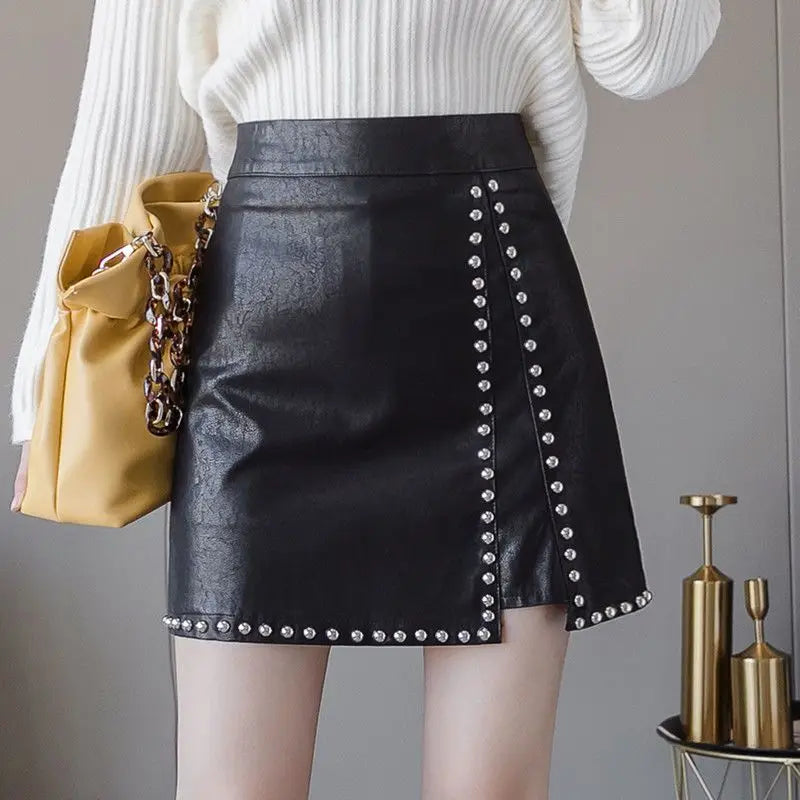 Black Irregular A-line Skirt Spring Autumn New High Waist Solid Color Split Hem Hip Short Skirt Fashion Trend Women Clothing