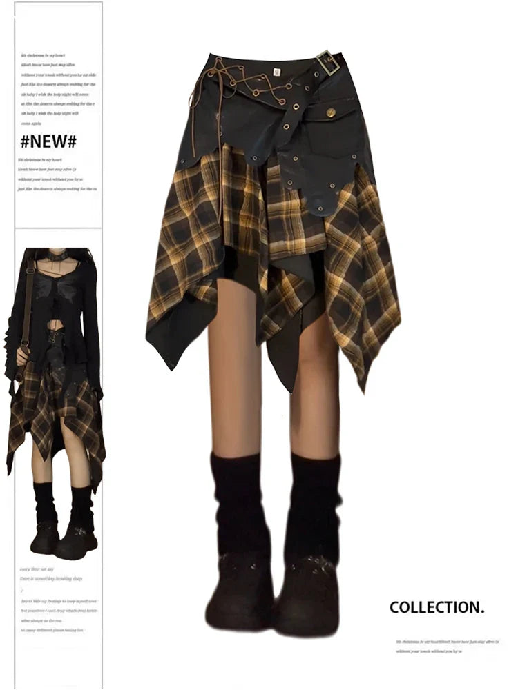 lovwvol Women's A-line Plaid Skirt Vintage Aesthetic Y2k Asymmetrical Skirt Harajuku Streetwear Emo Mini Skirt 2000s Clothes Summer 2024