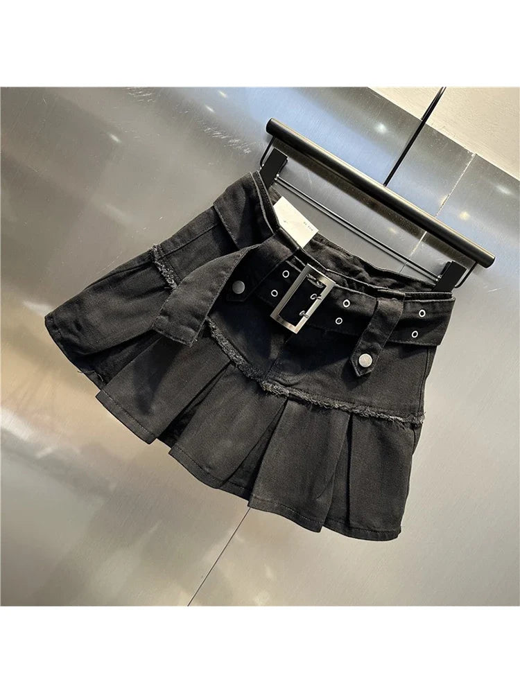 lovwvol Women Black Gothic Denim A-line Pleated Skirt Vintage Y2k Skirt Harajuku Mini Jean Skirts Emo 2000s 90s Aesthetic Trashy Clothes