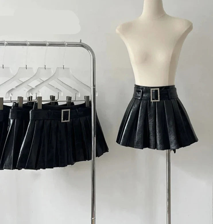 lovwvolSexy Black Leather A-Line Skirt With Belt Women PU High Waist Baggy Short Pleated Skirt Punk Vintage  Y2K Streetwear Gothic