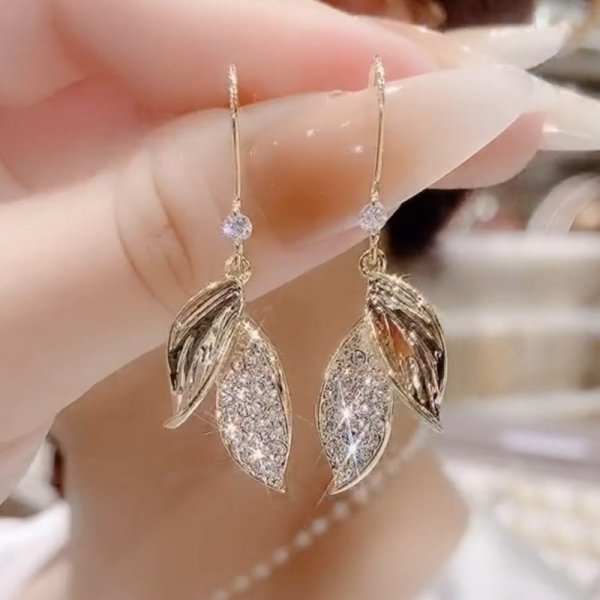 New Luxury Zircon Water Drop Earrings for Women Korean Fashion Rhinestone Opal Flower Geometrical Earring Girl Unusual Jewelry