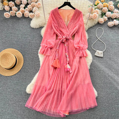 lovwvol Women's Fashion France Vintage Pleated Long Dress Summer Autumn Sexy V-Neck Lace Up Party Runway Vestidos Female Elegant Robe