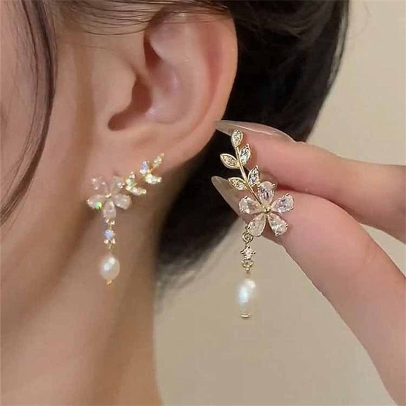 New Luxury Zircon Water Drop Earrings for Women Korean Fashion Rhinestone Opal Flower Geometrical Earring Girl Unusual Jewelry