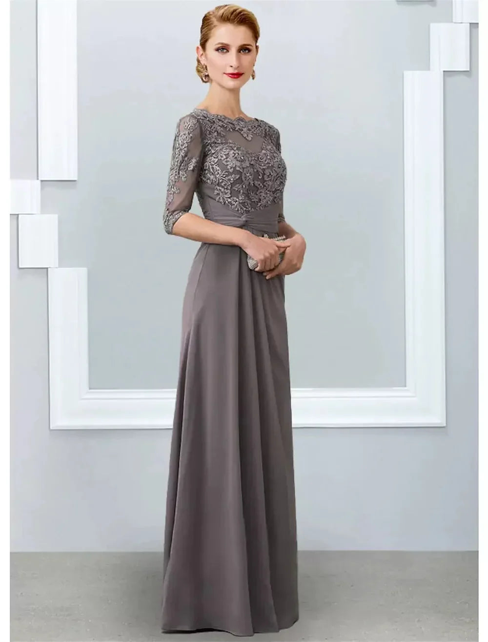 A-line Gray Mother of the Bride Dress Elegant Jewel Neck Floor Length Chiffon Half Sleeves Appliques Lace Wedding Party Gowns