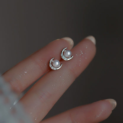 New Hollow Circle Imitation Pearl Stud Earrings For Women Zircon CZ Rhinestones Irregular Design Earring Female Unusual Jewelry