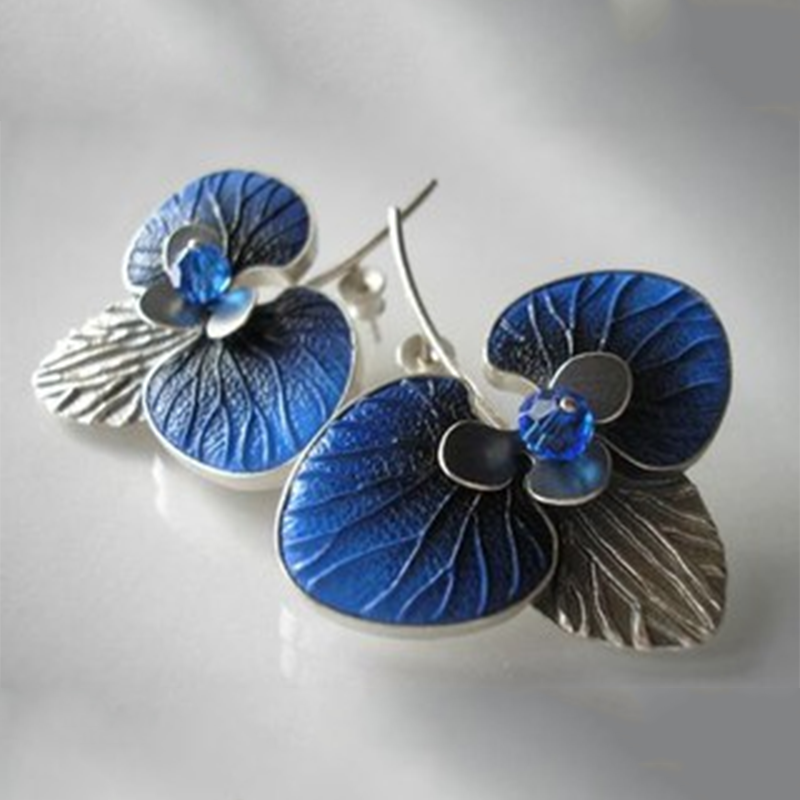 Fashion Fantasy Blue Leaf Flower Stud Earrings for Women Gorgeous Charms Women Party Statement Earrings