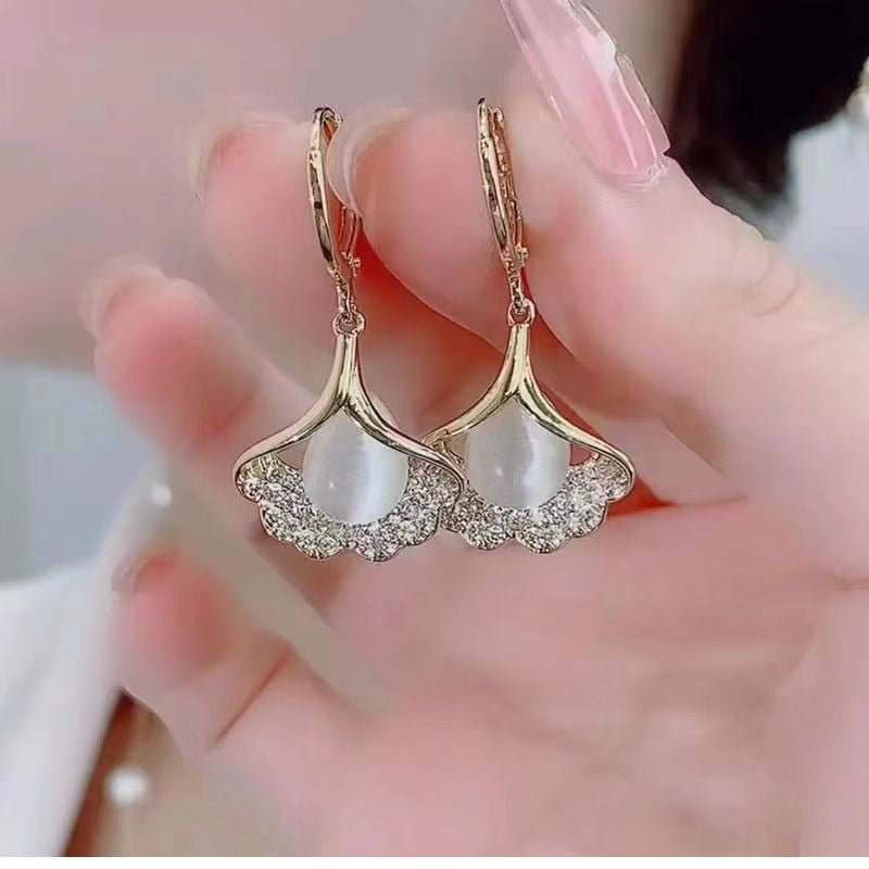 New Luxury Zircon Water Drop Earrings for Women Korean Fashion Rhinestone Opal Flower Geometrical Earring Girl Unusual Jewelry