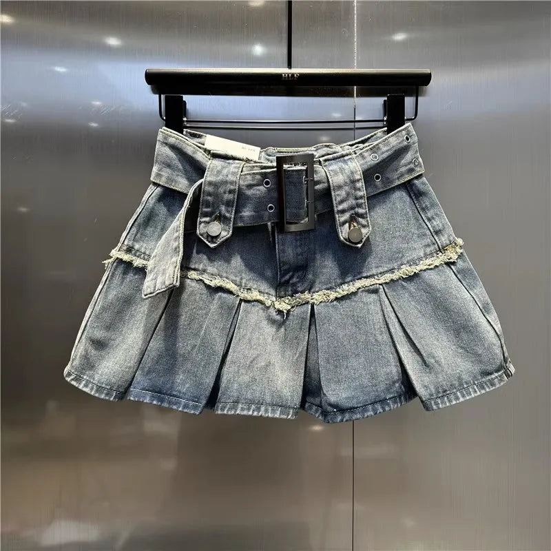 lovwvol Women Black Gothic Denim A-line Pleated Skirt Vintage Y2k Skirt Harajuku Mini Jean Skirts Emo 2000s 90s Aesthetic Trashy Clothes