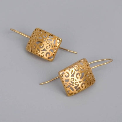 Exquisite Gold Color Square Metal Hollow Flower Pattern Earrings Trendy Manual Dangle Earrings for Women Jewelry