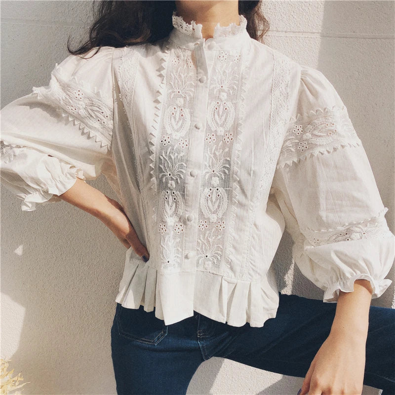 lovwvol Vintage Floral Embroidery Lace Blouses Shirts Women Cotton Linen Lantern Sleeve White BLouse Shirt Tops Boho Blusas