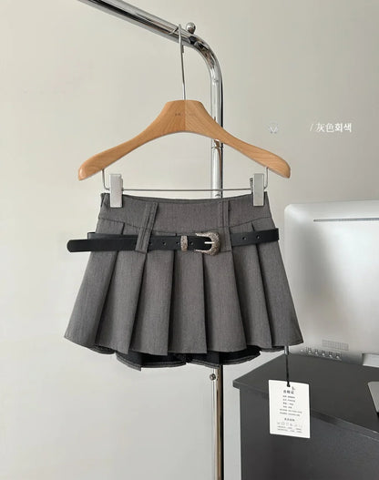 lovwvol Low Rise Pleated Skirt with Belt Skater Skirt Women Teengirl Miniskirt e-girl Y2K Aesthetic 90s Spring Summer Outfit