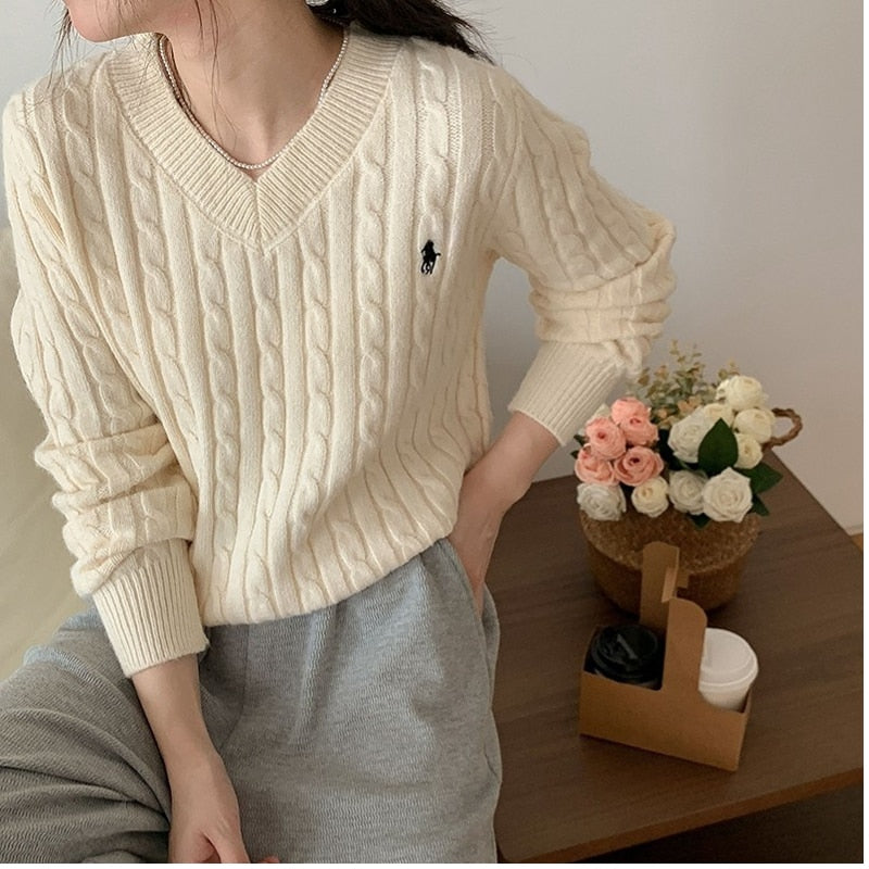 lovwvol Women's Twist Pullover Knitted Sweater Solid Casual Jumper Fall 2023 Winter Vintage Embroidered V-Neck Long Sleeve Top