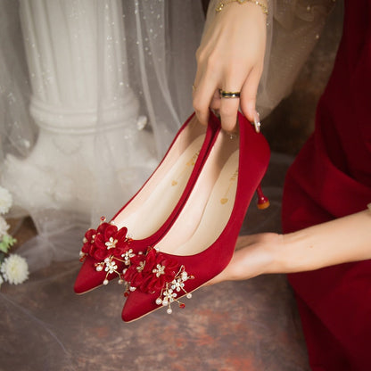 Red Silk Low Heels Wedding Shoes Women 2023 New Pearl Flower Thin Heeled Pumps Woman Slip On Pointed Toe Ladies Party Shoes