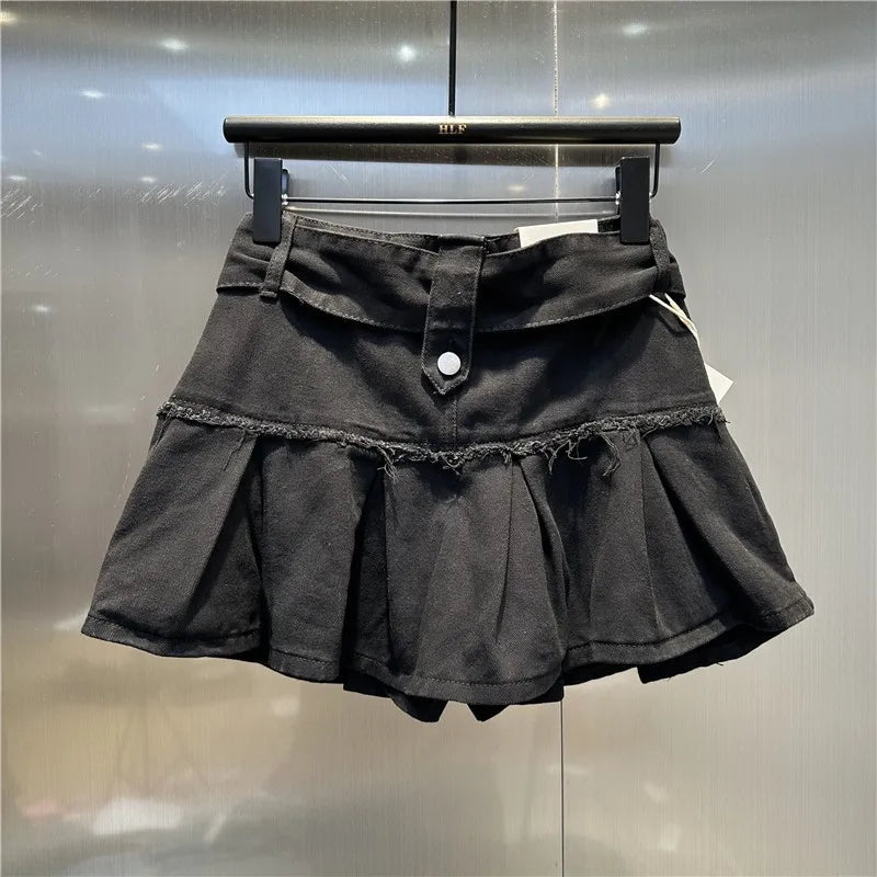 lovwvol Women Black Gothic Denim A-line Pleated Skirt Vintage Y2k Skirt Harajuku Mini Jean Skirts Emo 2000s 90s Aesthetic Trashy Clothes