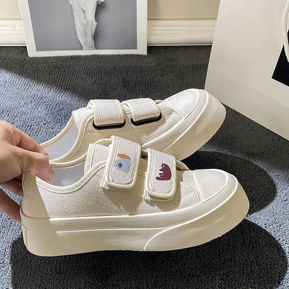 Ladies Shoes Round Toe Women Footwear High on Platform Off White Canvas Kawaii Cute Cheap Y2k Fashion Vulcanized for Trends