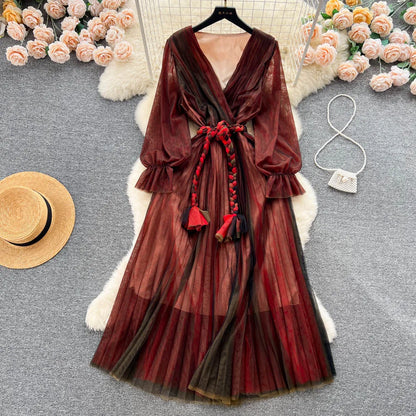 lovwvol Women's Fashion France Vintage Pleated Long Dress Summer Autumn Sexy V-Neck Lace Up Party Runway Vestidos Female Elegant Robe