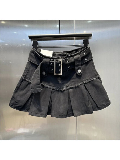 lovwvol Women Black Gothic Denim A-line Pleated Skirt Vintage Y2k Skirt Harajuku Mini Jean Skirts Emo 2000s 90s Aesthetic Trashy Clothes