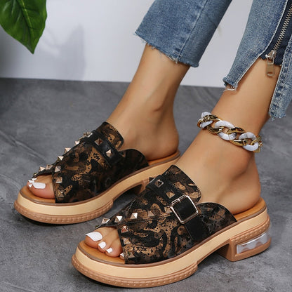 lovwvol Woman Platform Slippers Fashion Leather Shoes Summer Casual Ladies' Slippers Causal Rivets Women' Slippers Plus Size