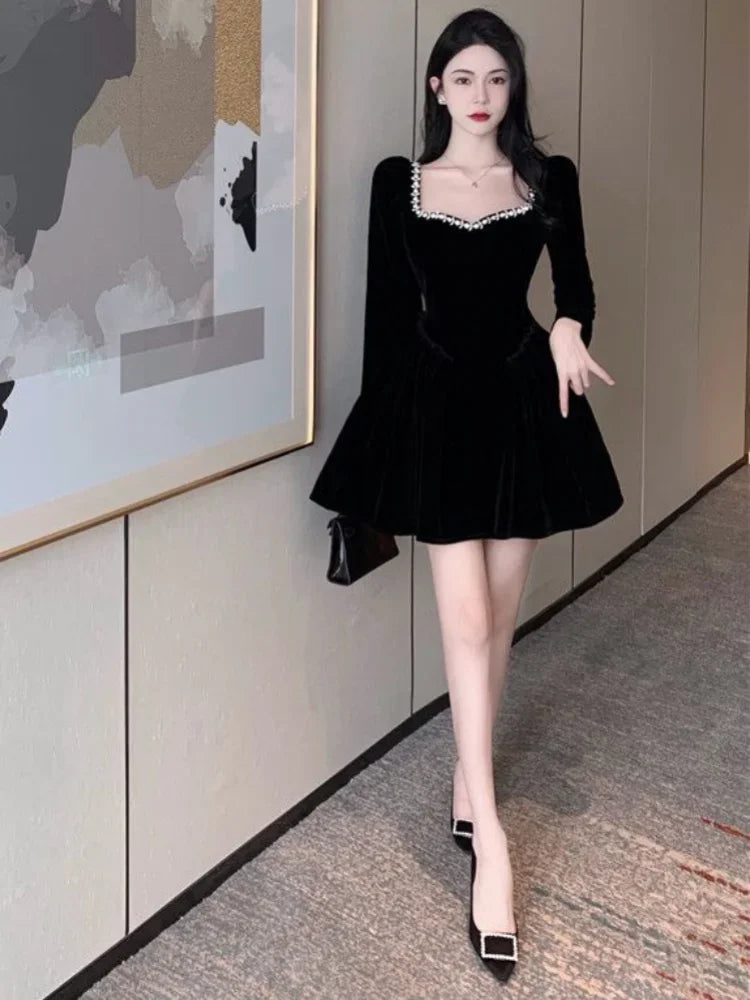 lovwvol QWEEK Vintage Elegant Black Party Dresses Evening Retro Velvet Tepmweament Wrap Slim Mini Short Dress Square Collar