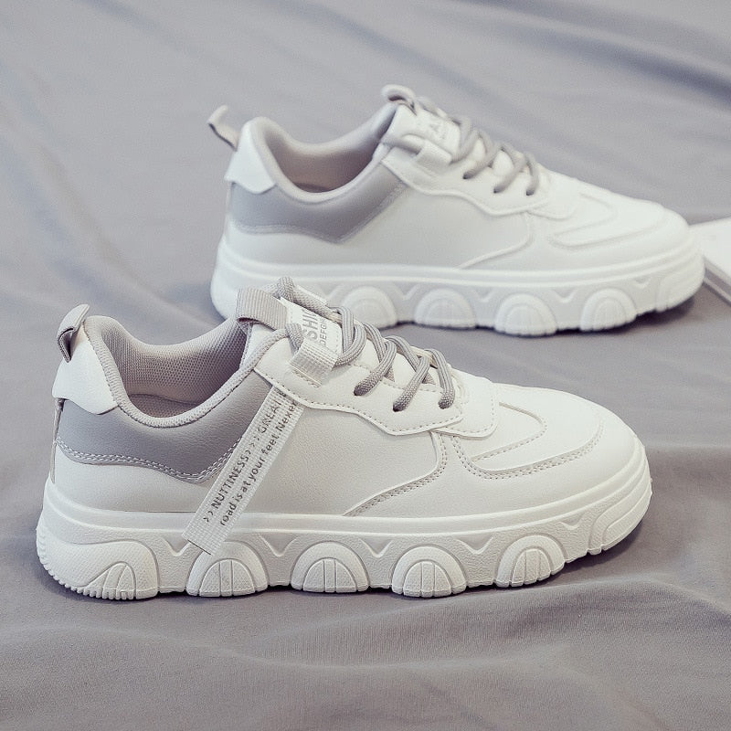 Designer Platform Running Sneakers Women  Tennis shoes Woman Walking Chunky Sneakers white Casual Slip on Vulcanized Shoes