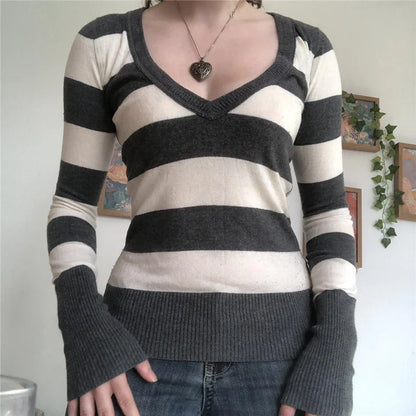 lovwvol Y2K Grunge Emo 00s Vintage T Shirt Black Grey Striped V Neck Long Sleeve Jumper Tops Chic Women Autumn Retro Mall Goth Tees