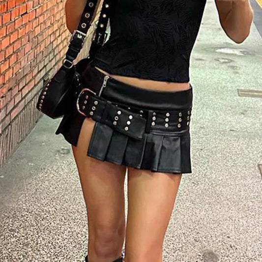 lovwvol Leather Zipper Pleated Mini Skirt Punk Clubwear Metal Buckle Side Slit Gothic Sexy Short Skirt Ladies Rave Outfits