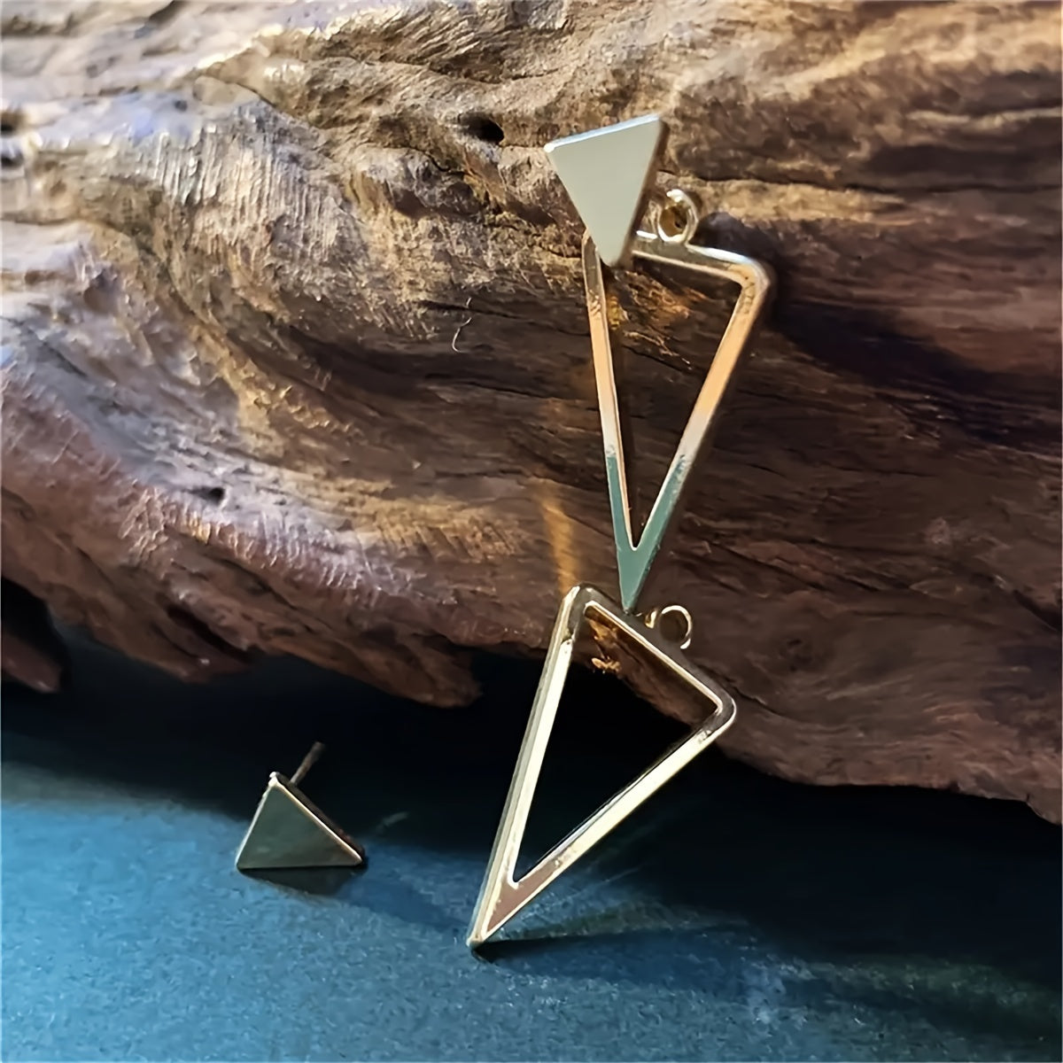 2pcs Chic Minimalist Triangle Design Earrings - Versatile & Trendy, Alloy With Iron Posts, Perfect For Everyday Wear