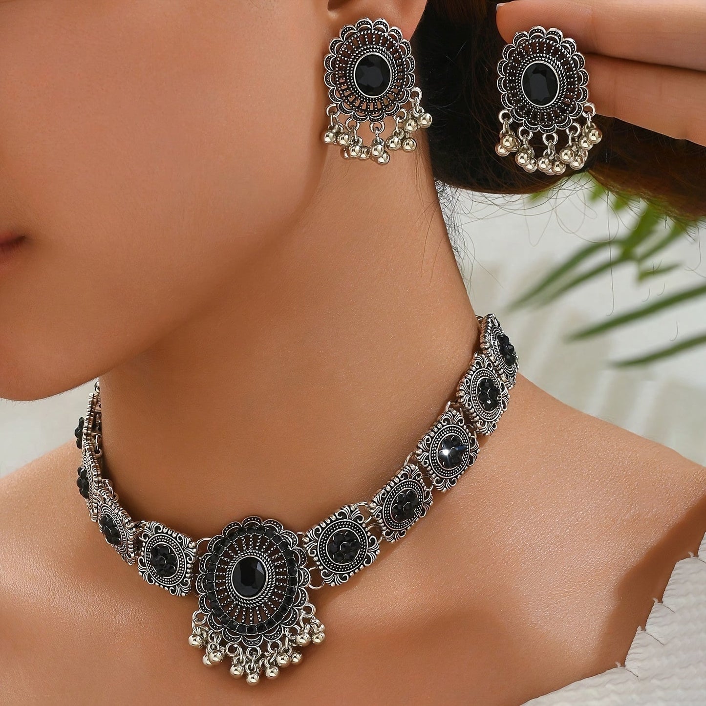 Elegant Vintage Jhumka Jewelry Set - Sparkling Stone-Paved Necklace & Earrings for Daily & Party Glamour