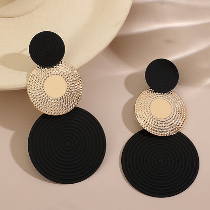 Hypnotic Trio Circle Dangle Earrings - Chic & Adjustable, Perfect for Daily Wear & Glamorous Events - Choose Your Color, Personalize Your Style!