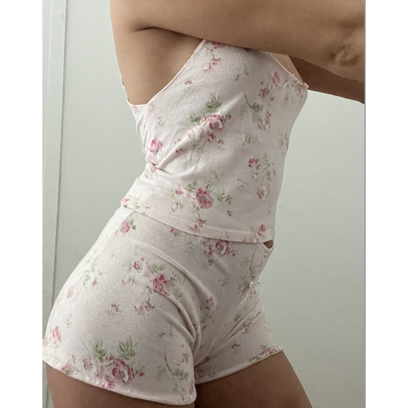 Lovwvol Women Clothes Sets Outfit 2000s Aesthetic Floral Sleeveless Crop Top and High Waist Shorts Summer Two Piece Clothing