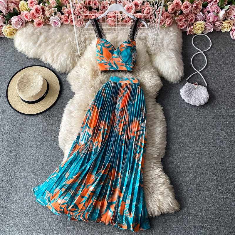 Bohemian Vacation Beach 2pcs Set Women Floral Printed Short Strapless Tops And High Waist Pleated Long Skirt Suit Spring Summer