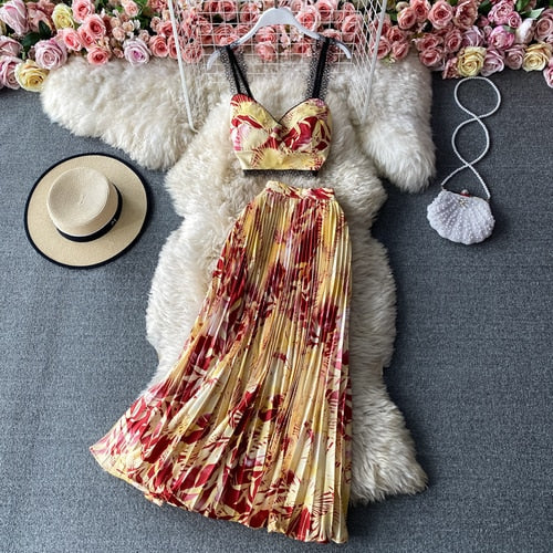 Bohemian Vacation Beach 2pcs Set Women Floral Printed Short Strapless Tops And High Waist Pleated Long Skirt Suit Spring Summer