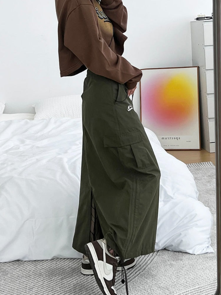 lovwvol Cargo Long Skirt Women Streetwear 90s Low Waist A-line Pocket Shirring Split Midi Skirt Vintage Y2k Girl Summer Fashion