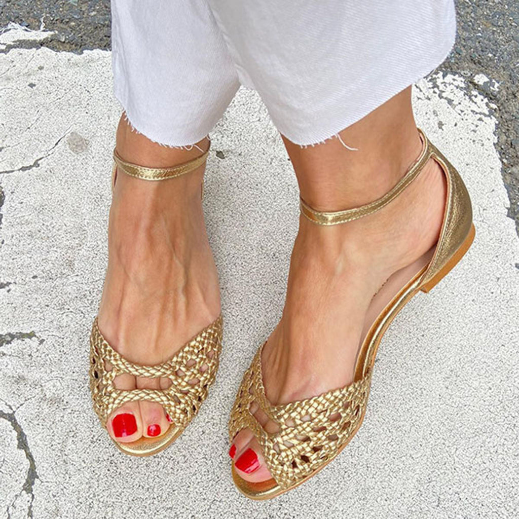 Lovwvol Peep Toe Flat Sandals Solid Color Ankle Strap Sandals Summer Shoes
